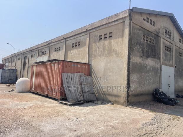 1,000 SQM Warehouse on 1.5 Acer at Tema Port for Sale · Photo 4