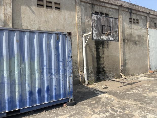 1,000 SQM Warehouse on 1.5 Acer at Tema Port for Sale · Photo 5