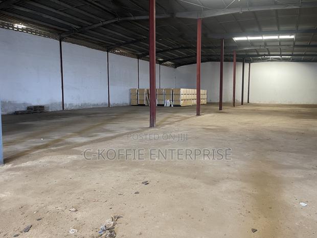750 SQM Warehouse at Tema Valco for Rent · Photo 1