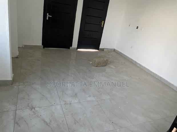 2bdrm Apartment in Pokuasi Ayawoso, Pokuase for rent · Photo 5
