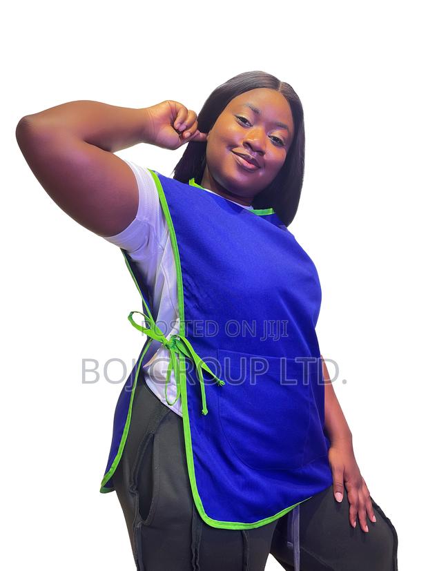 Plain And Customized Aprons · Photo 2