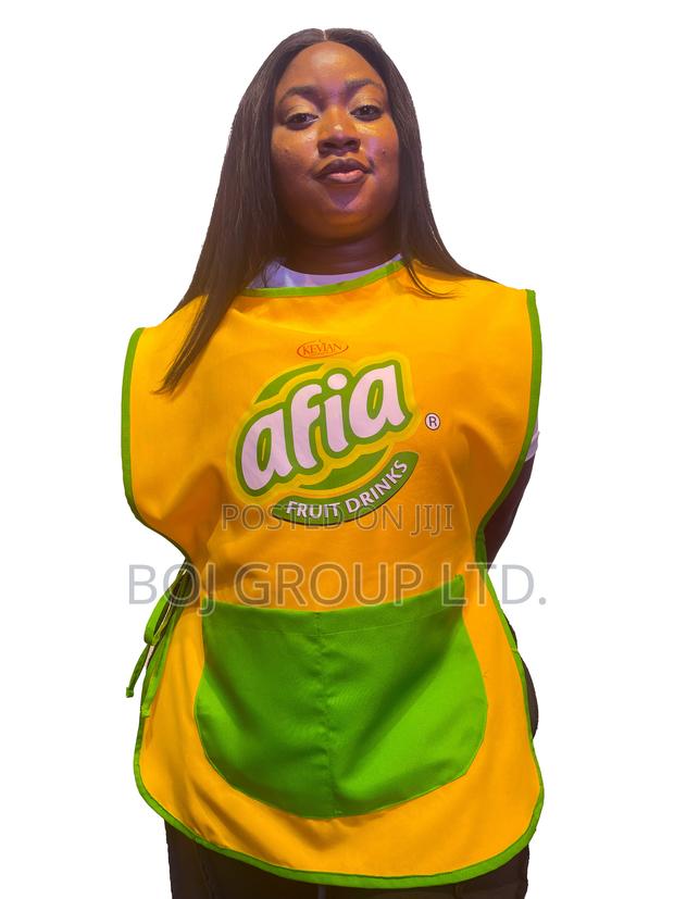 Plain And Customized Aprons · Photo 8