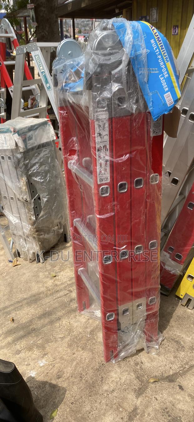 Fiberglass Folding Ladder 4x4 · Photo 2