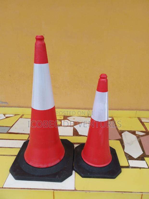Cone/Pvc Cone/Traffic Cone · Photo 1