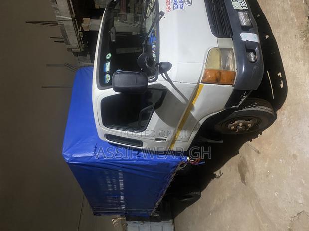 Truck for Rent · Photo 3
