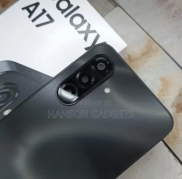 New Samsung Galaxy A17 256 GB Black · Photo 1