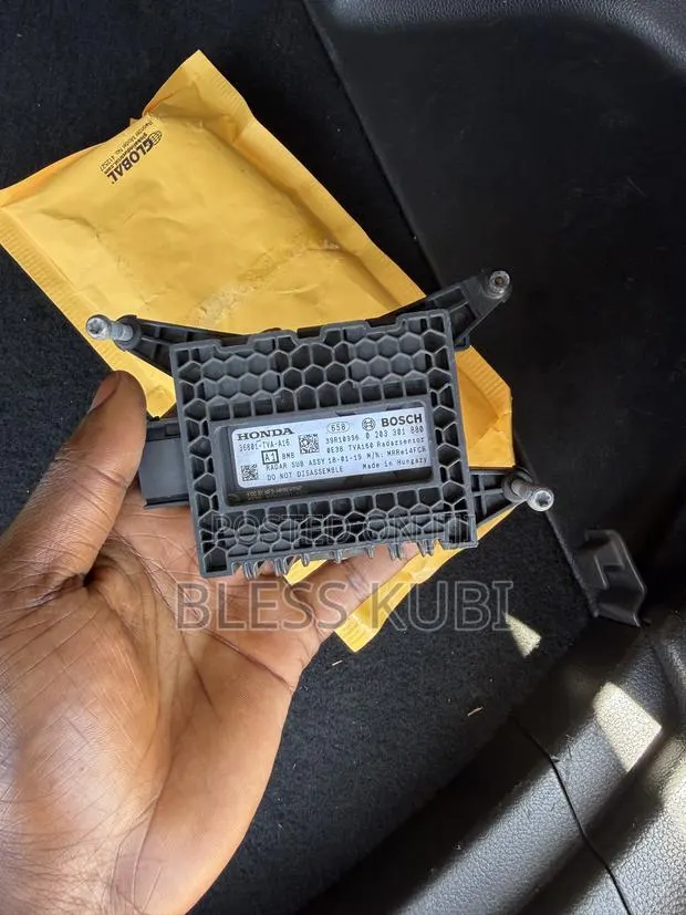 Front Distance Radar Sensor 36801-Tva-A16 for Honda Accord 2018-2022 · Photo 1