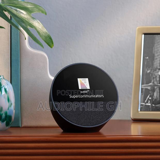 Amazon Alexa Echo Spot · Photo 3