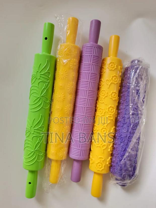 Decorative Rolling Pin · Photo 2