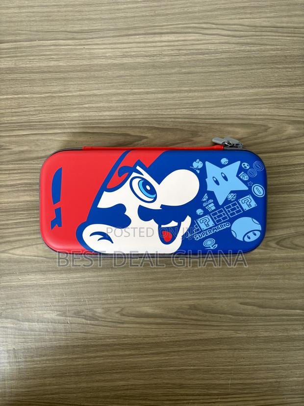 Nintendo Switch 2 Carrying Case · Photo 1
