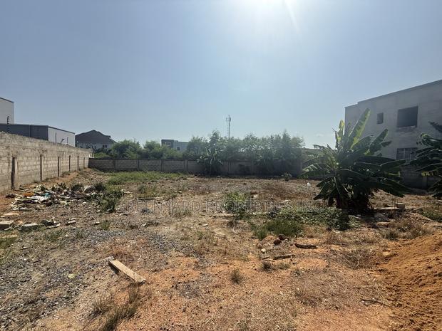 Land for Sale Spintex · Photo 3