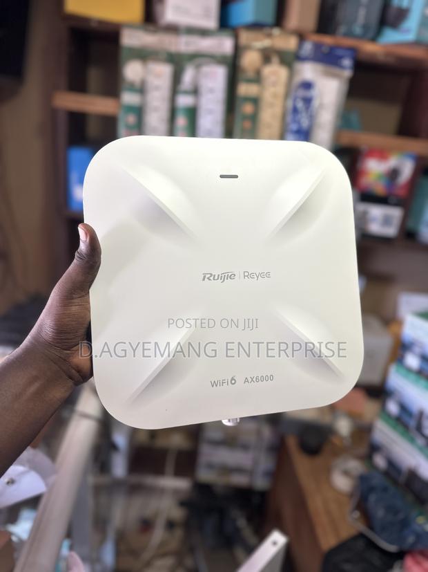 Ruijie Ax6000 Outdoor Access Point · Photo 1