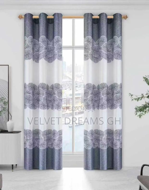 2-in-1 Sunblock Curtains – Privacy Light Control · Photo 5