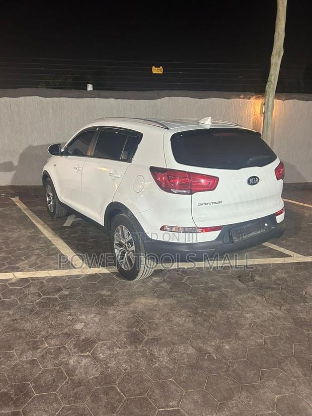 Kia Sportage 2016 White · Photo 6