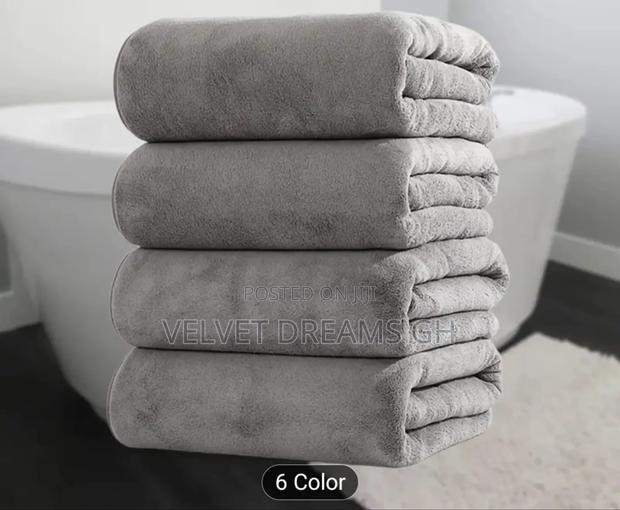 Large Bath Towel Soft, Absorbent Comfortable · Photo 2