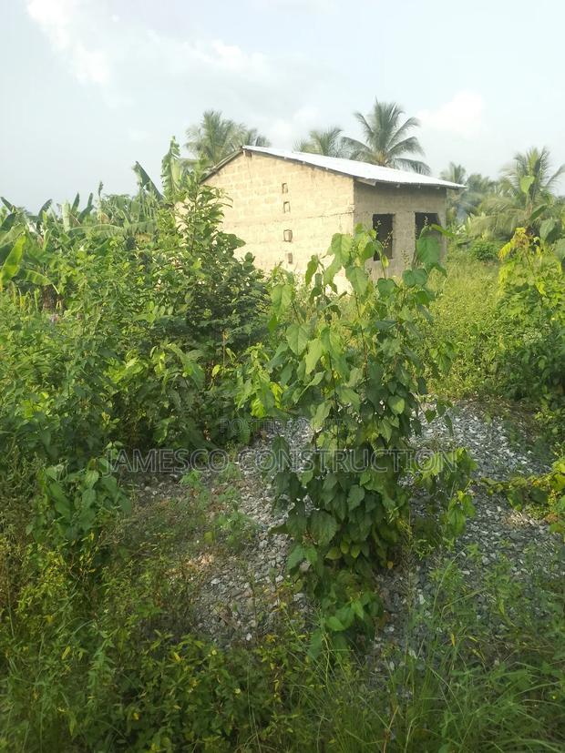 Building Plot With Single Room Self Contained · Photo 5