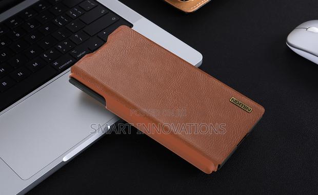 Galaxy Z Fold 7 Qin Pro Leather Cover With Stylus · Photo 2