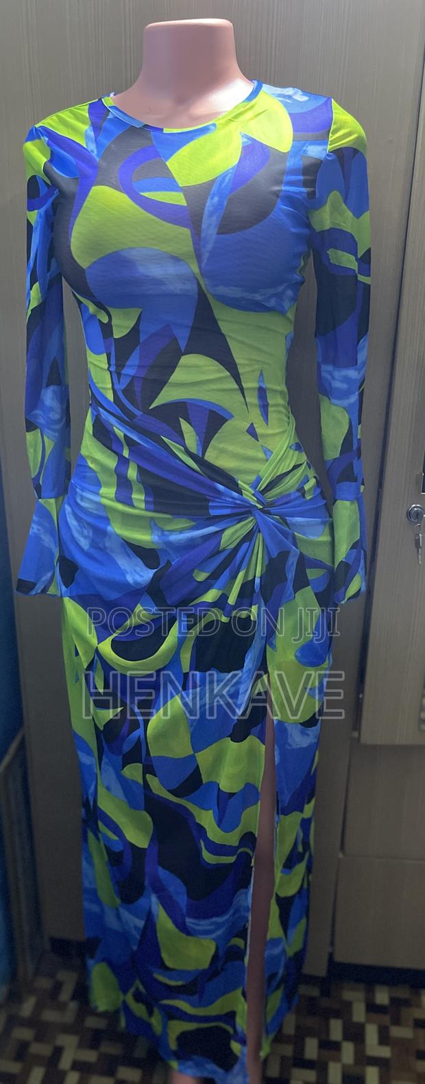 Ladies Fitting Straight Dresses Available · Photo 2