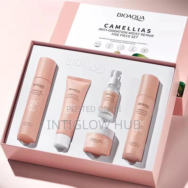 Camellia Skin Care ( Five Piece Sets)