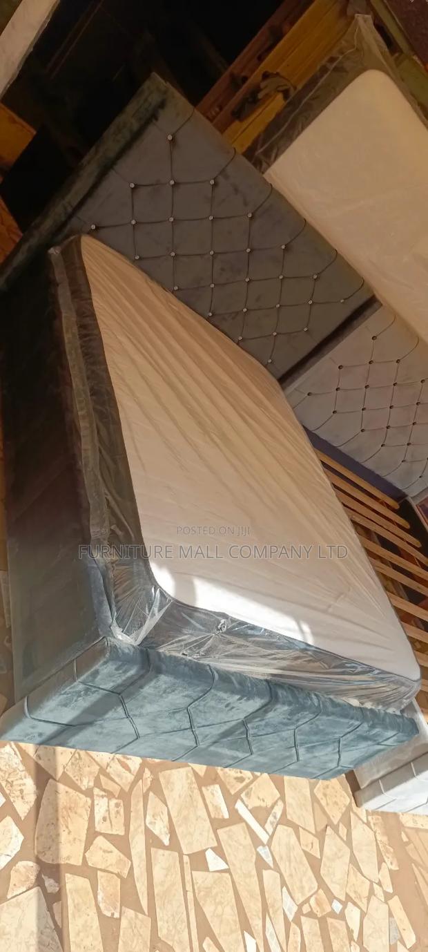 Executive Double Bed With Mattress for Ladies and Gentle Men · Photo 1