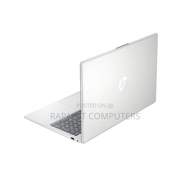 New Laptop HP 15 8GB Intel Core i3 SSD 256GB · Photo 2