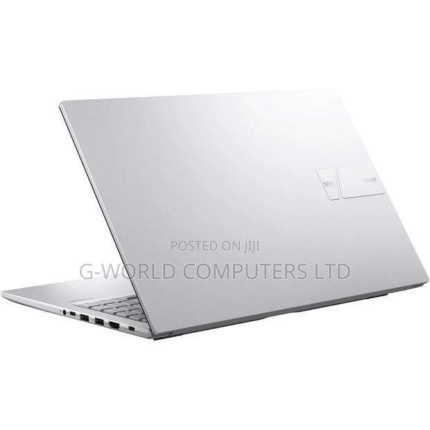 New Laptop Asus VivoBook 15 X505BA 16GB Intel Core i7 SSD 1T
