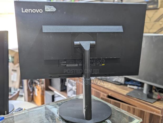 Lenovo Thinkvision P27q-10 Monitor (27") 2560 X 1440 Pixels QHD Led · Photo 5