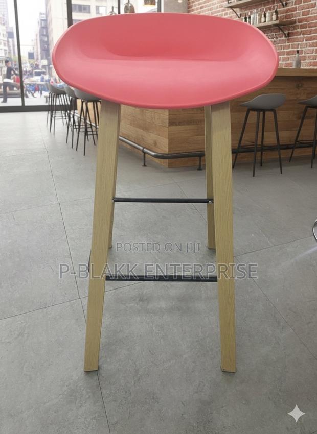Kitchen/ Bar Chair Bar Stool · Photo 3