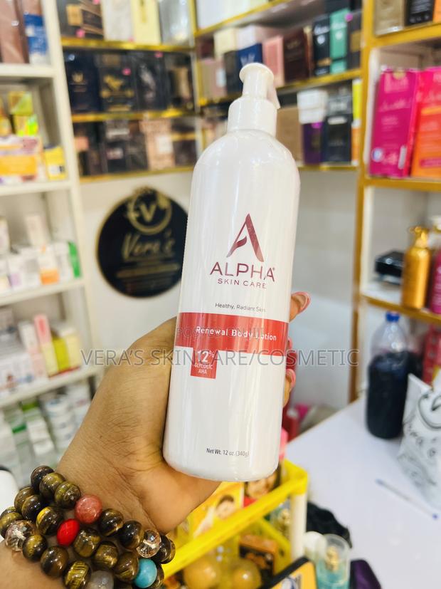 Alpha Skincare Renewal Body Lotion · Photo 1