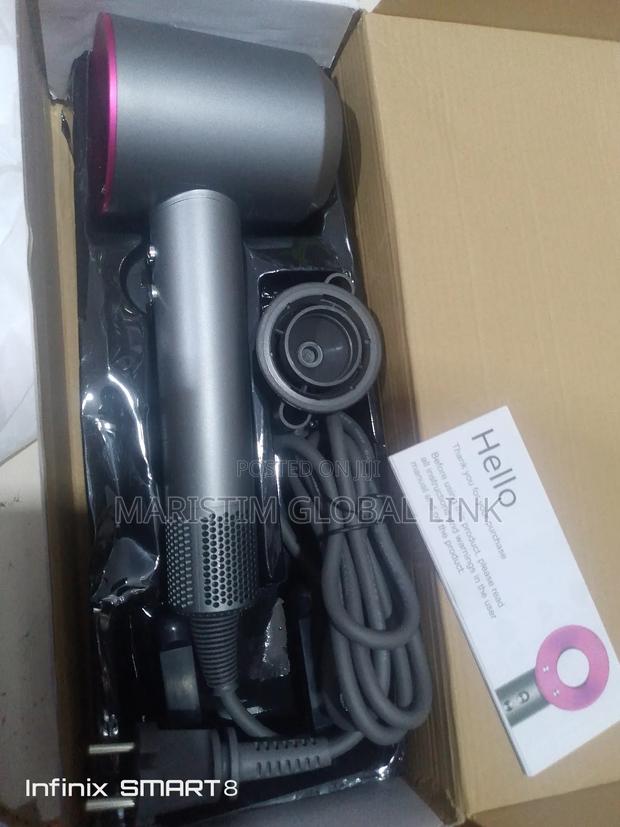 Leafless Hair Dryer (Wired) · Photo 3