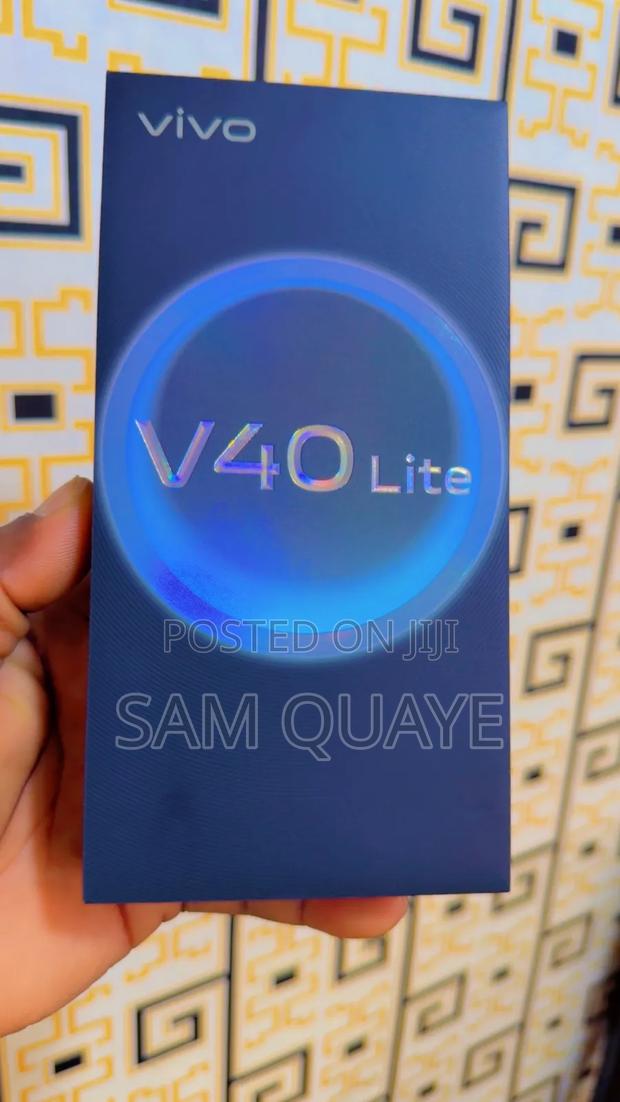 New Vivo V40 Lite 256 GB Black · Photo 2