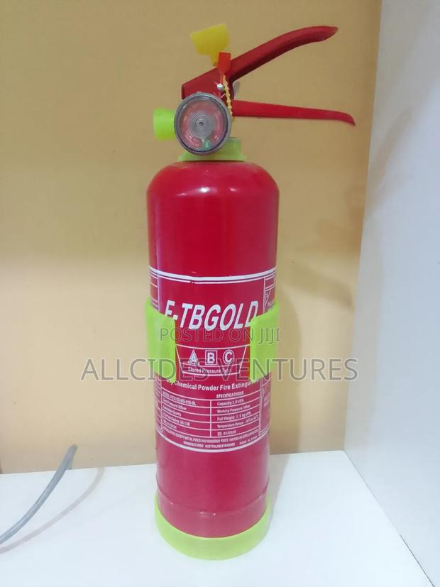 F-Tb Fire Estinguisher · Photo 2