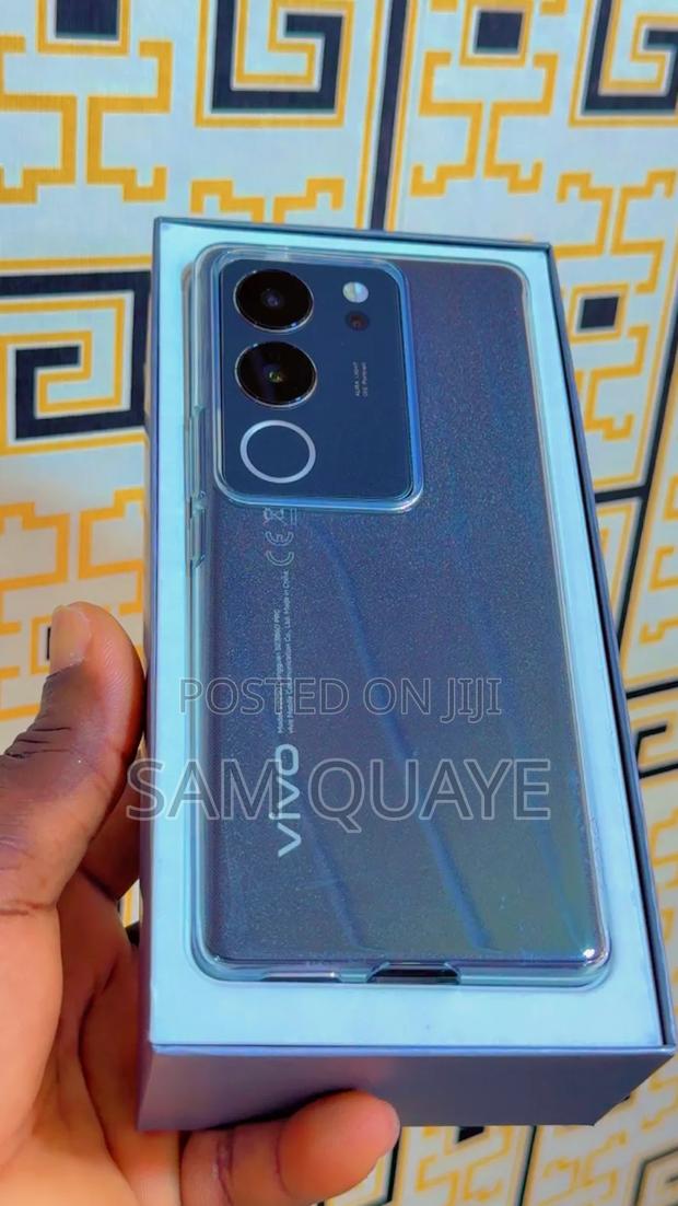 New Vivo V29 5G 256 GB Black · Photo 2