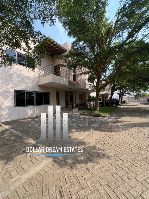 3bdrm Townhouse / Terrace in East Legon for rent · Photo 4