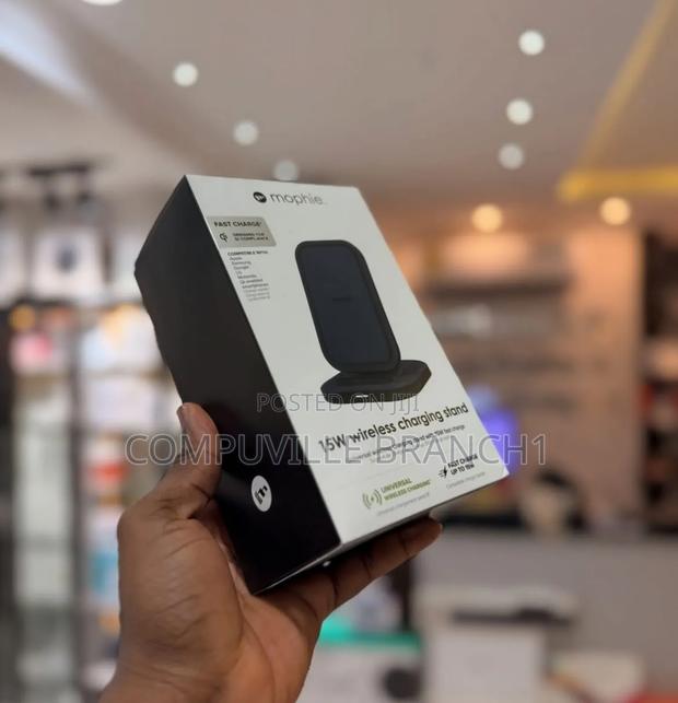 Mophie 15w Wireless Charging Stand · Photo 2