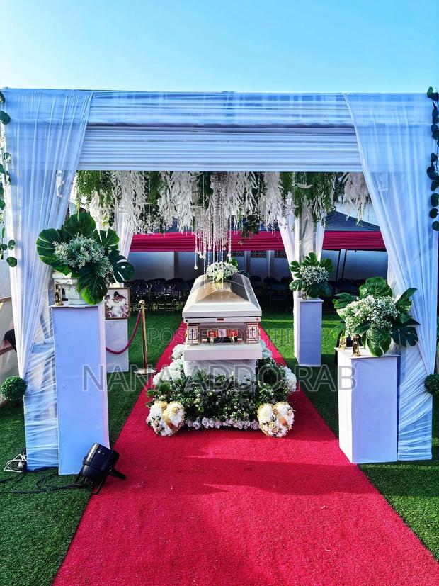 Undertaker and General Decorations and Pictures on All Canopies · Photo 1