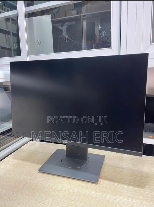 24'' Dell Edgeless Monitor(2419h) · Photo 1