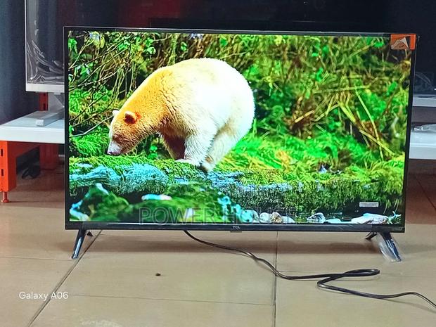 TCL 32 Inches Smart TV for Modern Homes · Photo 1