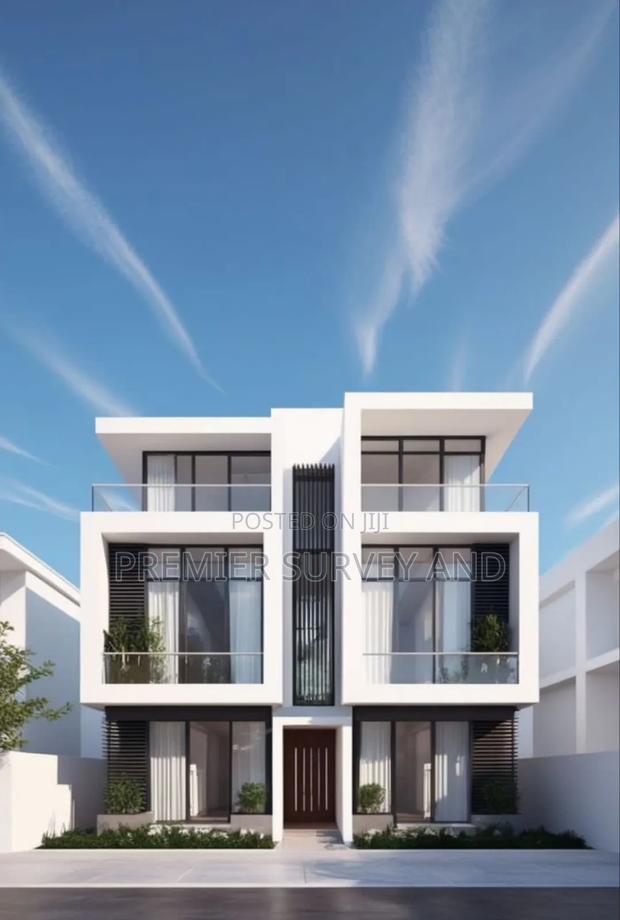Elegant Architecture · Photo 2