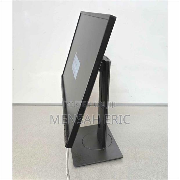 24'' Dell P2417h Ips Monitor · Photo 3