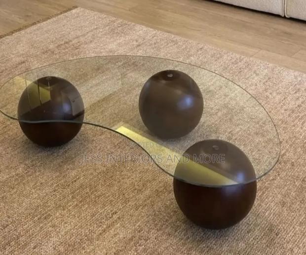 Center Table (Curved Glass ) · Photo 1