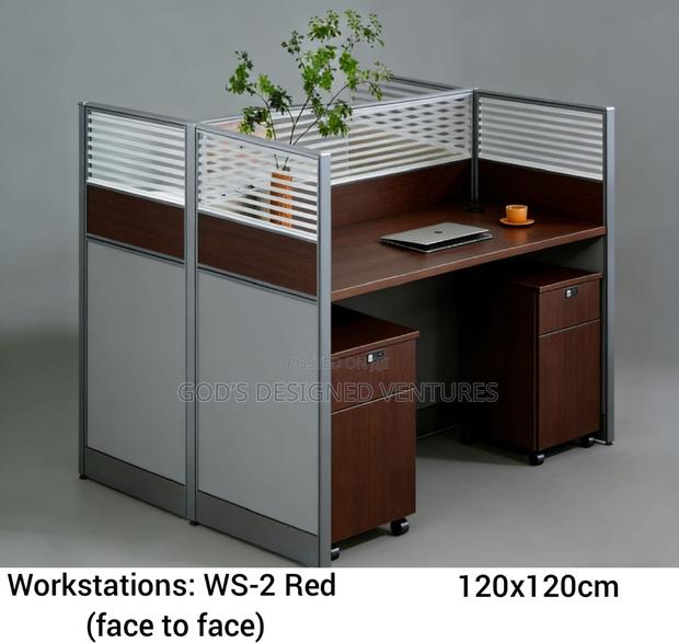 Classic and Modern 2in1 Workstation · Photo 1