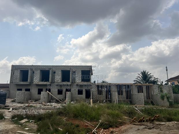 2bdrm House in Neon Boulevard Phase, Nmai-Dzorn for sale · Photo 2