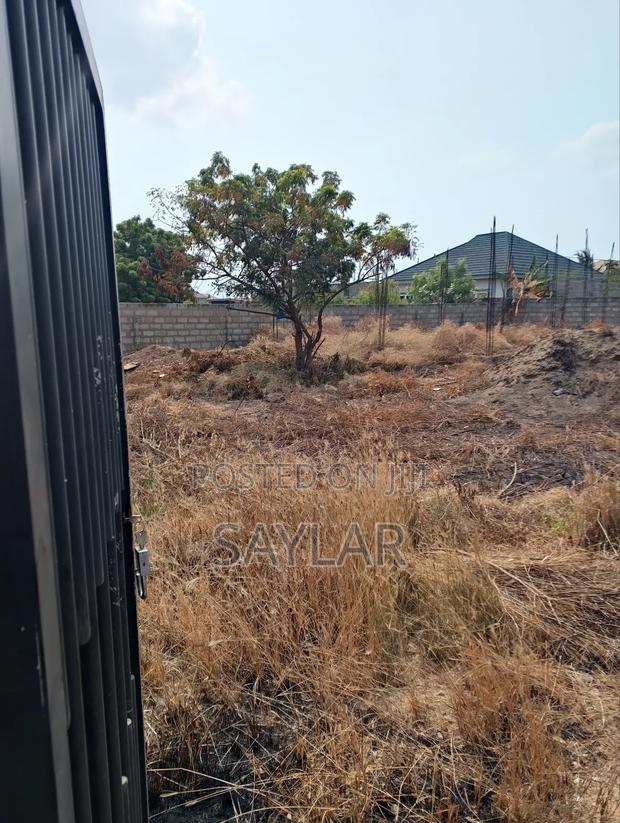 Full Plot Already Fenced With Gate for Hot Sale Comm25, Savanna Rd · Photo 5