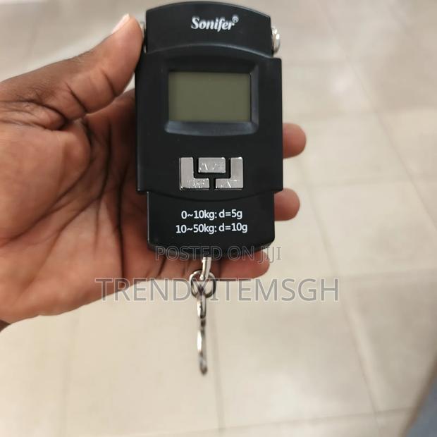 50kg Electronic Portable Hanging Luggage Scale · Photo 3