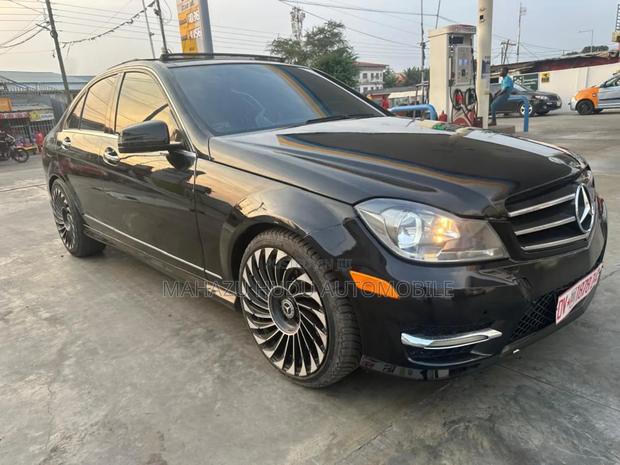 Mercedes-Benz C300 Sport 4Matic Sedan AWD (3.5L 6cyl 7A) 2014 Black · Photo 7