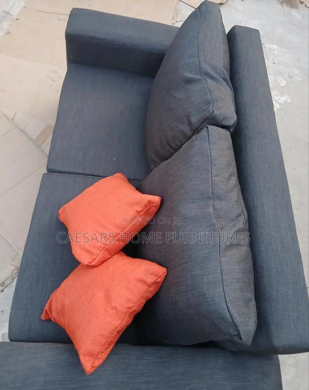 Brand New 2 Seater · Photo 1