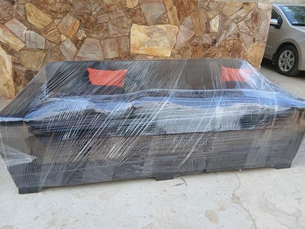 Black 3 Seater · Photo 1