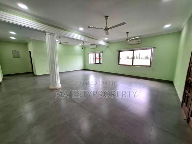 3bdrm Apartment in Spintex for rent · Photo 4