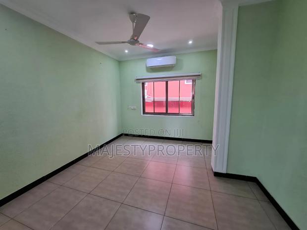 3bdrm Apartment in Spintex for rent · Photo 5